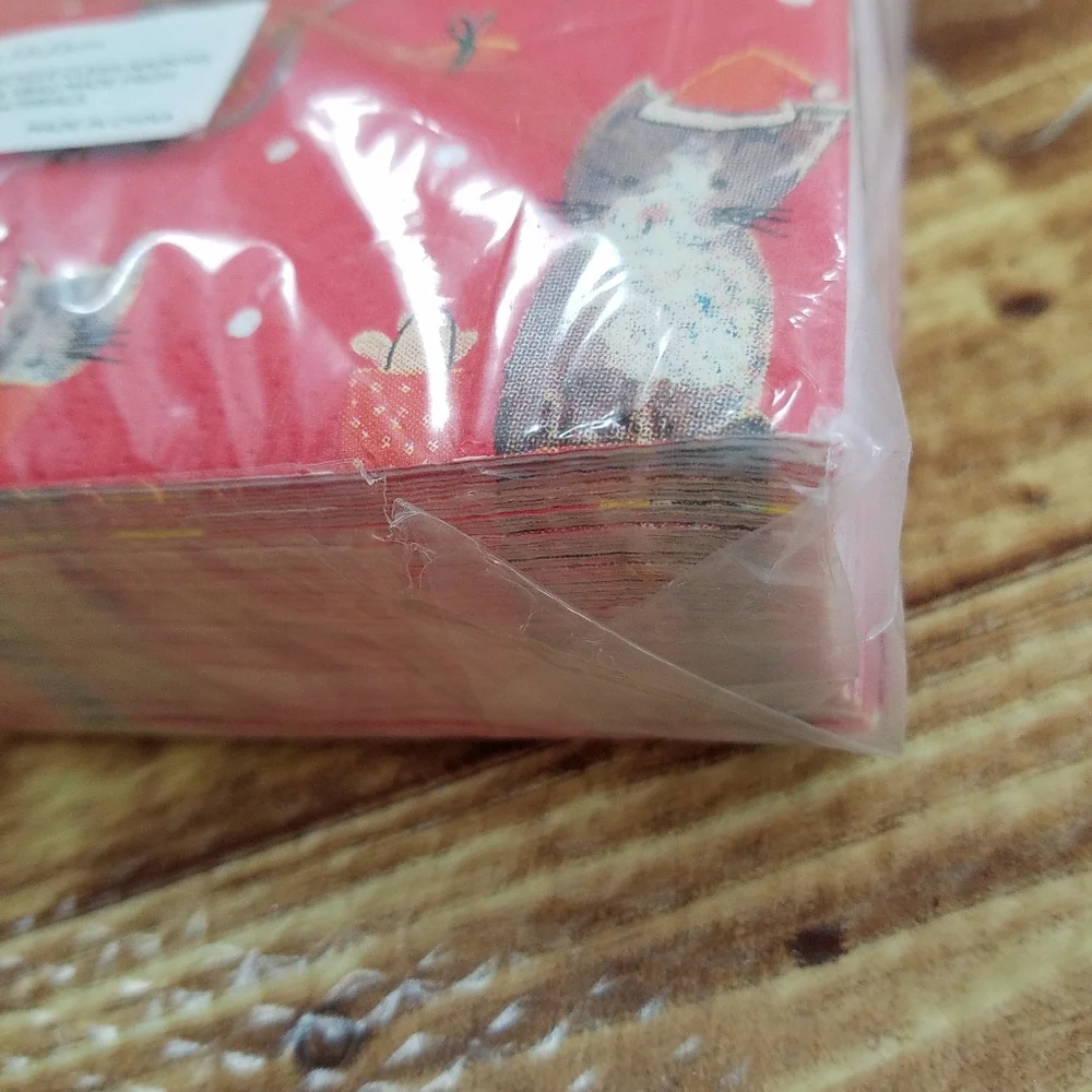 Paper Salad Glick Red Christmas Cat Print Paper Napkins 33x33 cm NWT Holiday